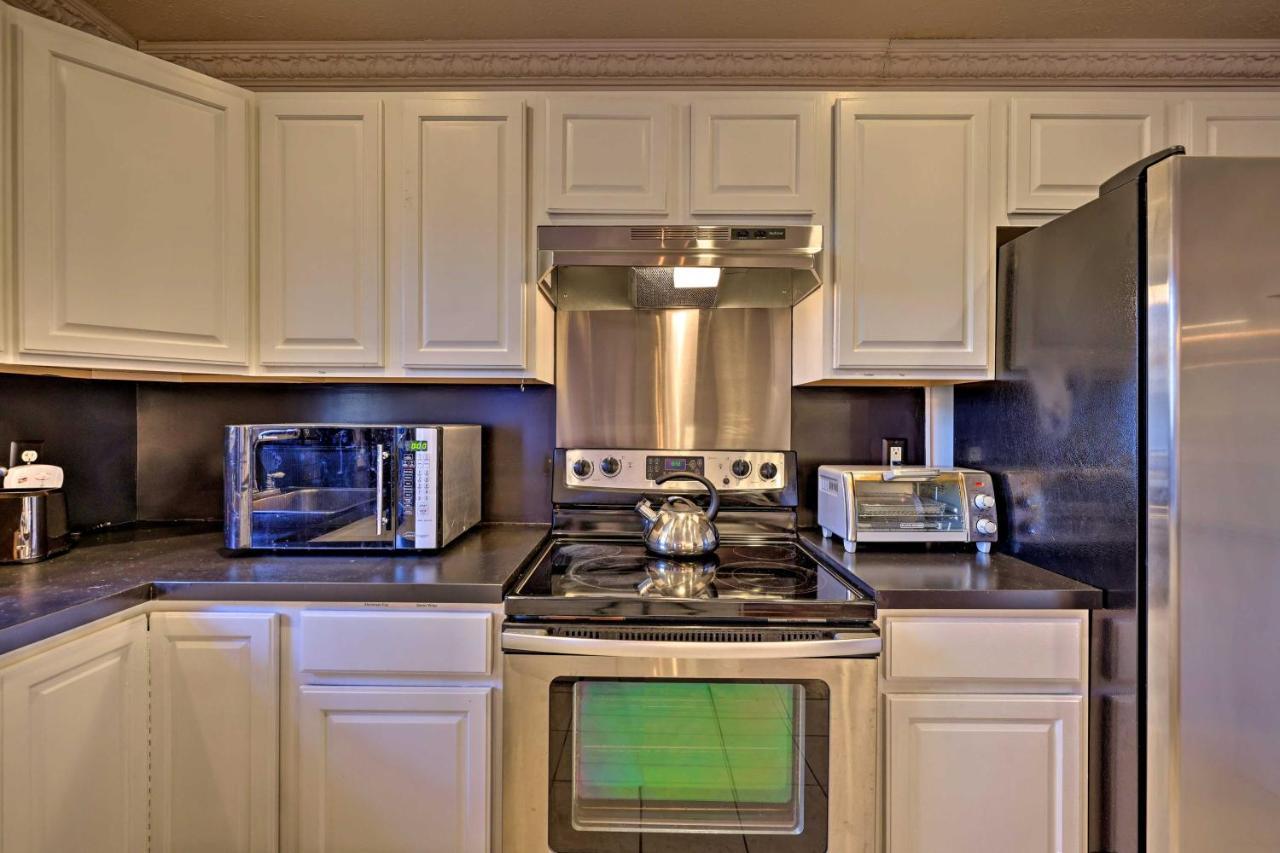 Holiday home Poconos Retreat Perks, Access! Pocono Summit